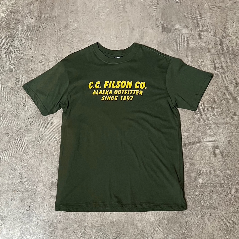 Light Weight Graphic Outfitter T-shirt